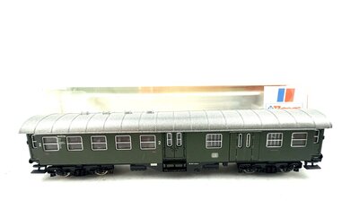 Roco 24322 N Umbauwagen mit Gepckabteil BD4yg der DB