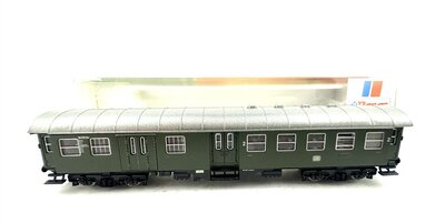 Roco 24322 N Umbauwagen mit Gepckabteil BD4yg der DB