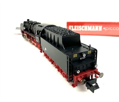 Fleischmann 7181 N Dampflok BR 50 Ep.III der DR