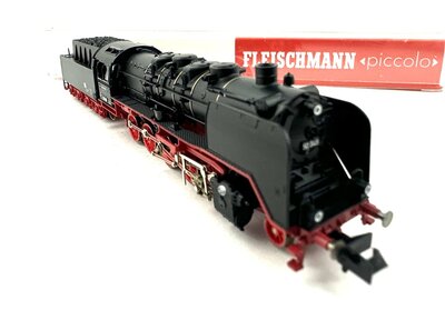 Fleischmann 7181 N Dampflok BR 50 Ep.III der DR