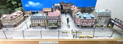 Pola H0 Berlin Diorama 11 Gebude und Zubehr