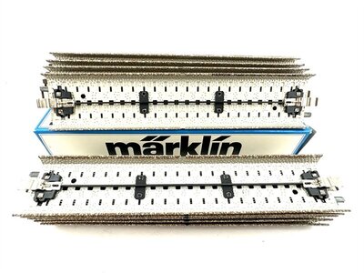 Mrklin 5106 10 gerade M-Gleise 180 mm