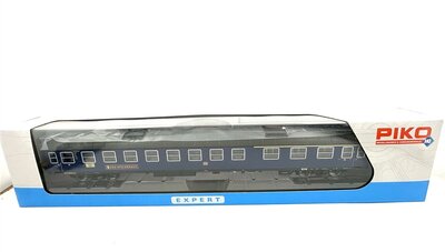 Piko 59643-3 H0 Schnellzug-Halbspeisewagen ARm216 der DB