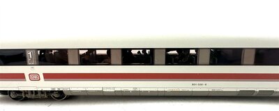 Mrklin H0 Zwischenwagen zum ICE 1 Ep.VI der DB mit Figuren