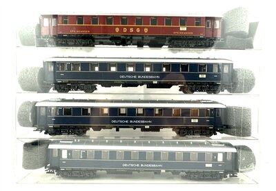 Mrklin H0 Schnellzugwagen-Set Ep.III der DB