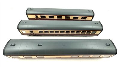 Mrklin 43115 H0 Schnellzugwagen-Set zum Dieseltriebzug VT 11.5
