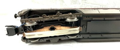 Mrklin 37820 H0 Diesellok BR 221 Ep.IV der DB mfx in digital