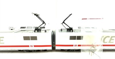 Mrklin 37703 H0 Triebwagenzug ICE 1 BR 401 der DB-AG mfx digital