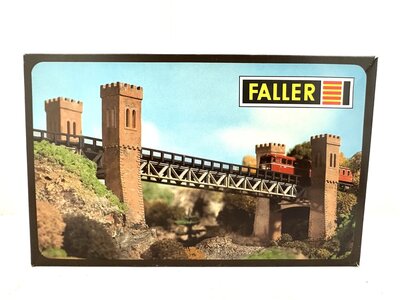 Faller 2922 Turmbrcke mit Brckenpfeiler in Spur Z