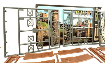 Faller 2922 Turmbrcke mit Brckenpfeiler in Spur Z