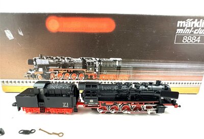 Mrklin 8884 Dampflok BR 050 mit Kabinentender Spur Z