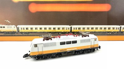 Mrklin 8155 Zugset Lufthansa Airport Express in Spur Z