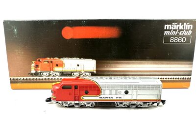 Mrklin 8860 US Diesellok Typ F7 Santa Fe in Spur Z