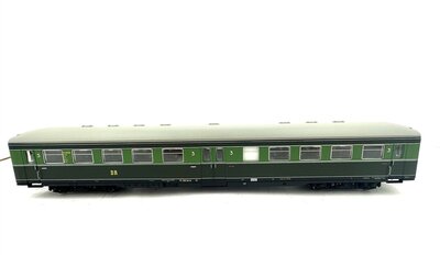 Piko 53200 H0 Durchgangswagen C4p Ep.III der DR mit Licht