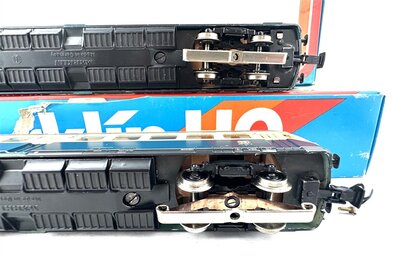 Mrklin 3028 + 4028 H0 Akku-Triebwagen BR 515 Ep.III der DB