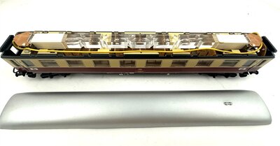 Mrklin 4085 H0 TEE Abteilwagen Avm111 der DB mit Schlusslicht