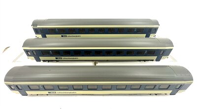 Mrklin 4218 + 4219 H0 Schnellzugwagen Ep.IV der BLS