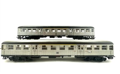 Mrklin 4043, 4083 H0 2 Silberling Nahverkehrswagen Epoche IV der DB