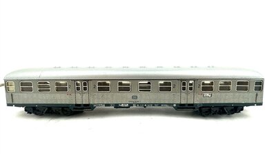 Mrklin H0 4082 Silberling Nahverkehrswagen Ep.IV der DB mit Licht