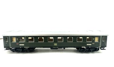 Mrklin 4037 H0 Schnellzugwagen B4 2.Kl. der DB