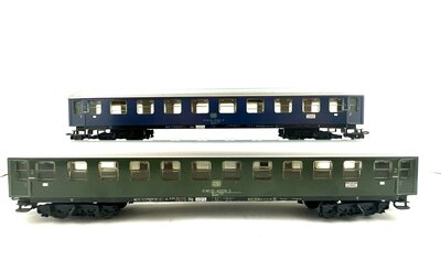 Mrklin 4051 + 4052 H0 2 Schnellzugwagen der DB