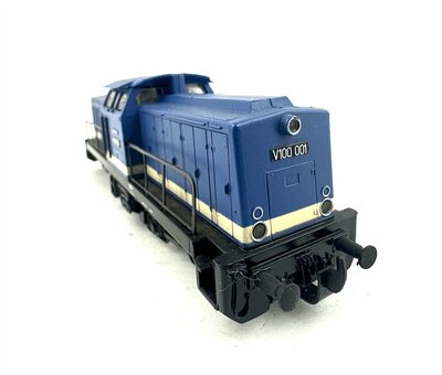Gtzold H0 Diesellok V100 Ep.IV der DR