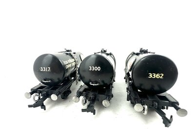 Hornby H0 Kesselwagen Esso Petroleum 3 Stck