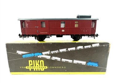 Piko 5/6606/022 H0 Gepckwagen der DB