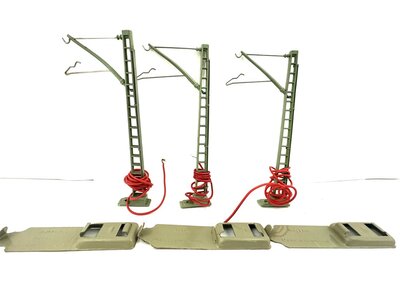 M�rklin H0 3x Anschlussmast f�r M-Gleis