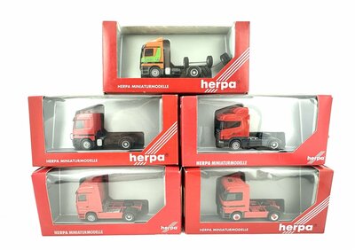 Herpa Zugmaschine MB + Scania 5 Stück