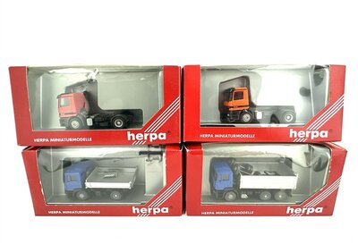 Herpa Fahrzeuge MB + MAN 4 Stck