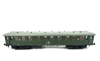 Schicht 426/43 H0 Reisezugwagen Bme 2.Kl. der DR