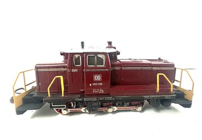 Fleischmann 4225 H0 Diesellok V60 der DB