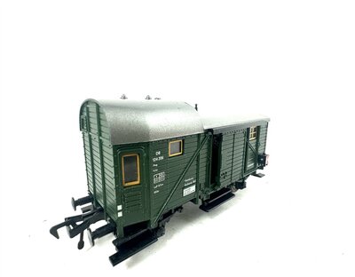 Fleischmann 5300 H0 Gterzugbegleitwagen der DB mit Licht