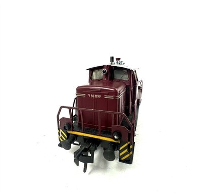 Fleischmann 4225 H0 Diesellok V 60 der DB