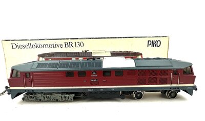 Piko 5/6010 H0 Diesellok BR 130 Ep.IV der DR