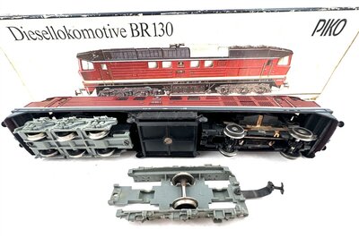 Piko 5/6010 H0 Diesellok BR 130 Ep.IV der DR