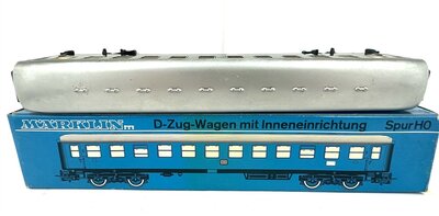 Mrklin 4052 H0 Schnellzugwagen 2.Kl. Bm 232 der DB