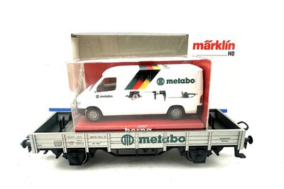 Mrklin 94064 H0 Flachwagen mit Herpa MB Transporter