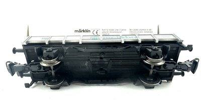 Mrklin 94064 H0 Flachwagen mit Herpa MB Transporter