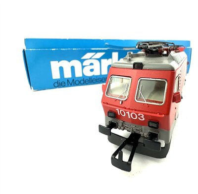 Mrklin 3328 H0 E-Lok Re 4/4 Serie 446 der SBB