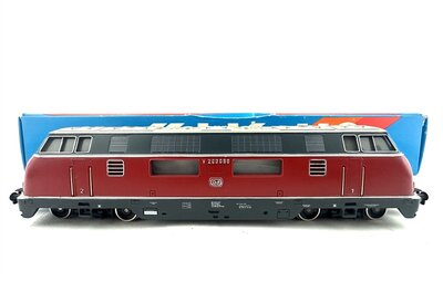 Mrklin 3021 Diesellok V 200 der DB wie NEU