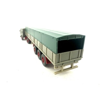 Wiking H0 MAN 517 Pritschensattelzug