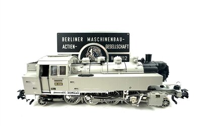 Mrklin H0 Dampflok BR 86 Ep.II der DRG mit Metallschild