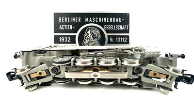 Mrklin H0 Dampflok BR 86 Ep.II der DRG mit Metallschild