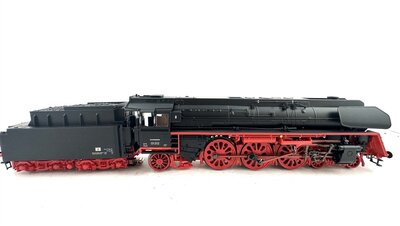 M�rklin 39205 H0 Dampflok BR 01.5 der DR mfx Sound
