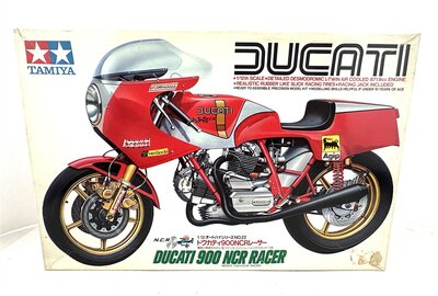 Tamiya 1422 Motorrad Ducati 900 NCR Racer Bausatz 1:12