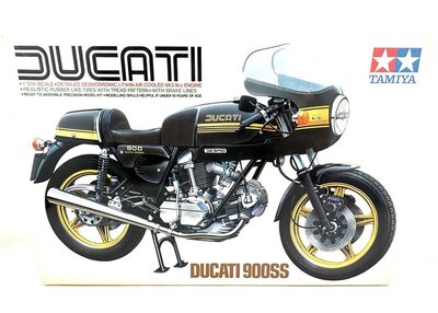 Tamiya 14025 Bausatz Motorrad Ducati 900SS 1:12