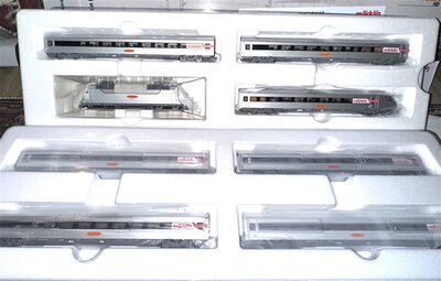 M�rklin 26931 H0 Zugset Metropolitan Express Train mfx+ Sound