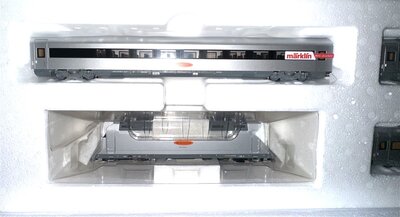 M�rklin 26931 H0 Zugset Metropolitan Express Train mfx+ Sound